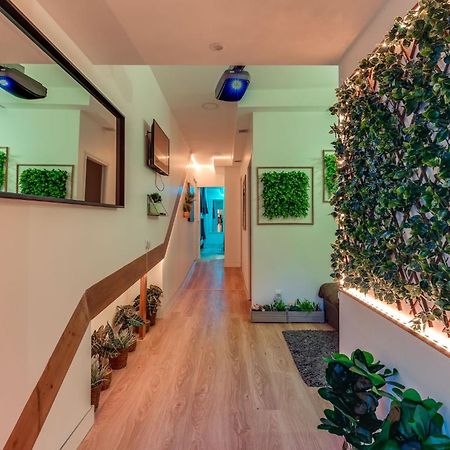 Cozy Nest Hostel Порту Экстерьер фото